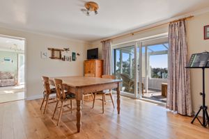 Photo 30- click for photo gallery